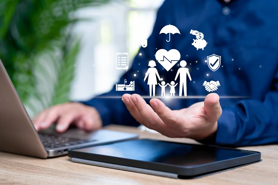 ¿Qué seguro de vida se ajusta mejor a los criterios de la OCU?