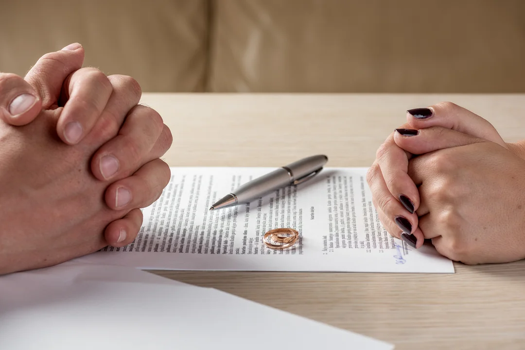 Seguro de vida y divorcio en Argentina: decisiones financieras que no pueden esperar